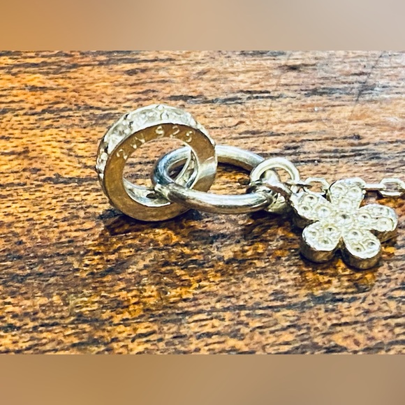 Sterling Silver Hawaiian w/ CZ Hoop and Dangling Floral Engraved Heart Plumeria - Picture 2 of 3